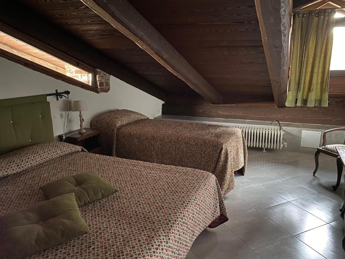 Hostal Il Vecchio Mulino Di Bairo Exterior foto