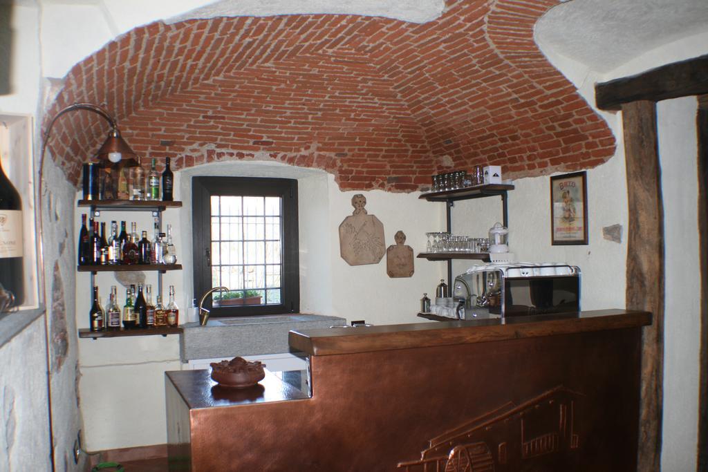 Hostal Il Vecchio Mulino Di Bairo Exterior foto